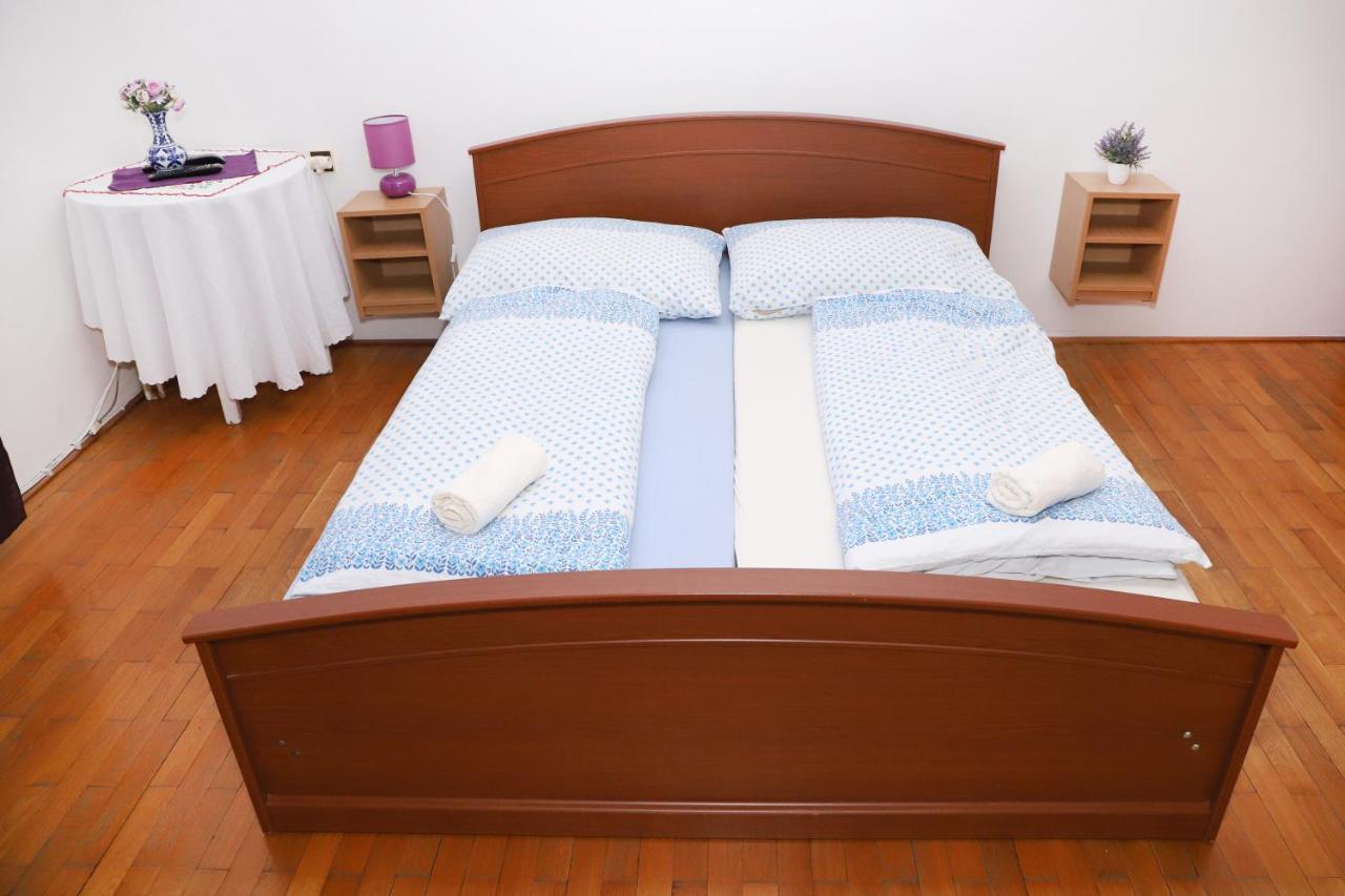 Ubytovanie Viktoria Dunajska Streda Ngoại thất bức ảnh